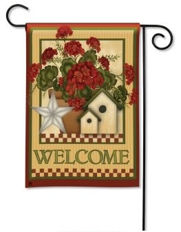 Country Geraniums House Flag