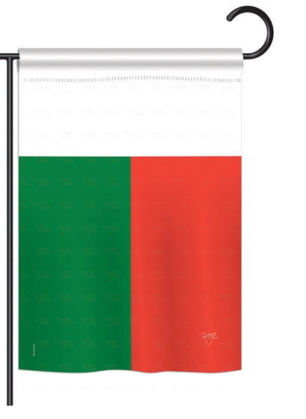 Madagascar Garden Flag