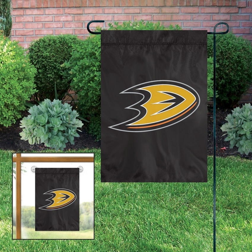 Anaheim Ducks Garden / Window Flag 15" x 10.5"