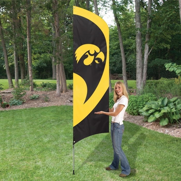 Iowa Hawkeyes Tall Team Flag 8.5' x 2.5'