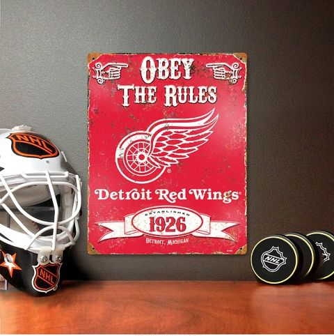 Detroit Red Wings Vintage Metal Sign 11.5" x 14.5"